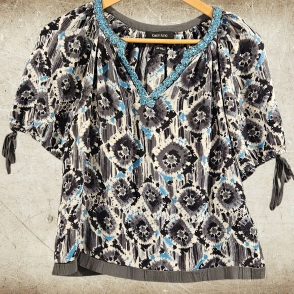 Karen Kane 100% Silk Short Puff Sleeve V-Neck Embellished Blouse SZ X-Small - Picture 1 of 10